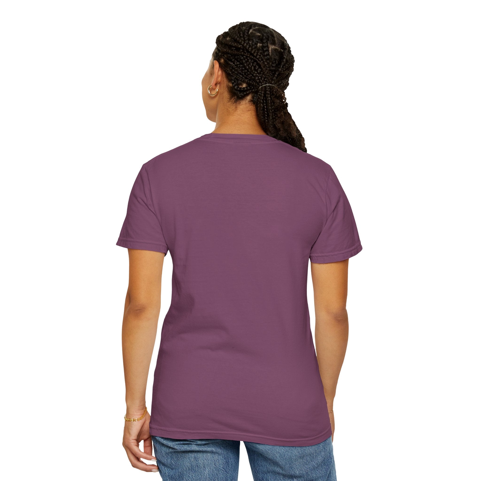 'Only Dead Fish Go With the Flow' Graphic T-Shirt