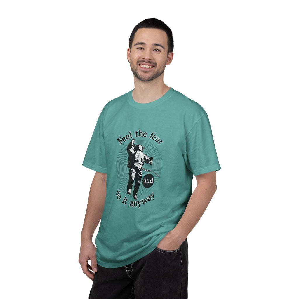 Astronaut 'Feel the Fear and Do It Anyway' Graphic T‑Shirt