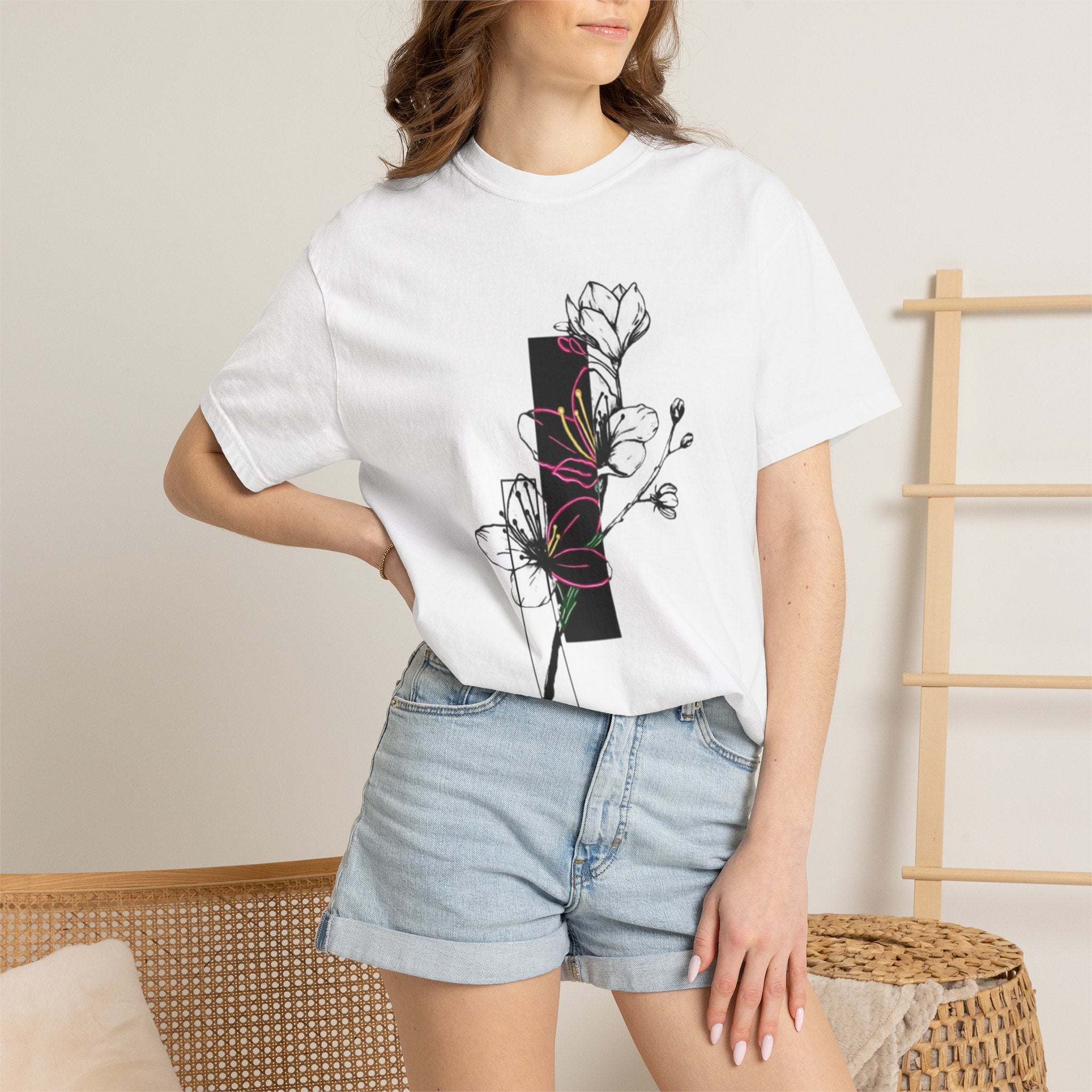 Floral Minimalist T-Shirt — Black Bar Magnolia Graphic