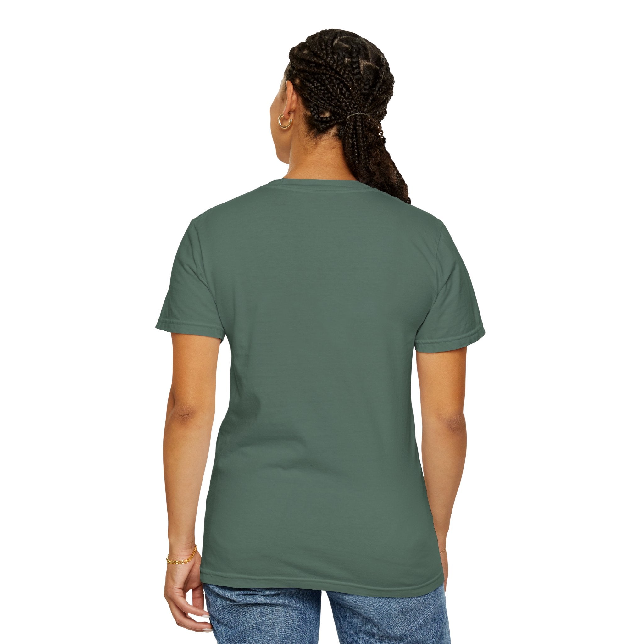'Only Dead Fish Go With the Flow' Graphic T-Shirt