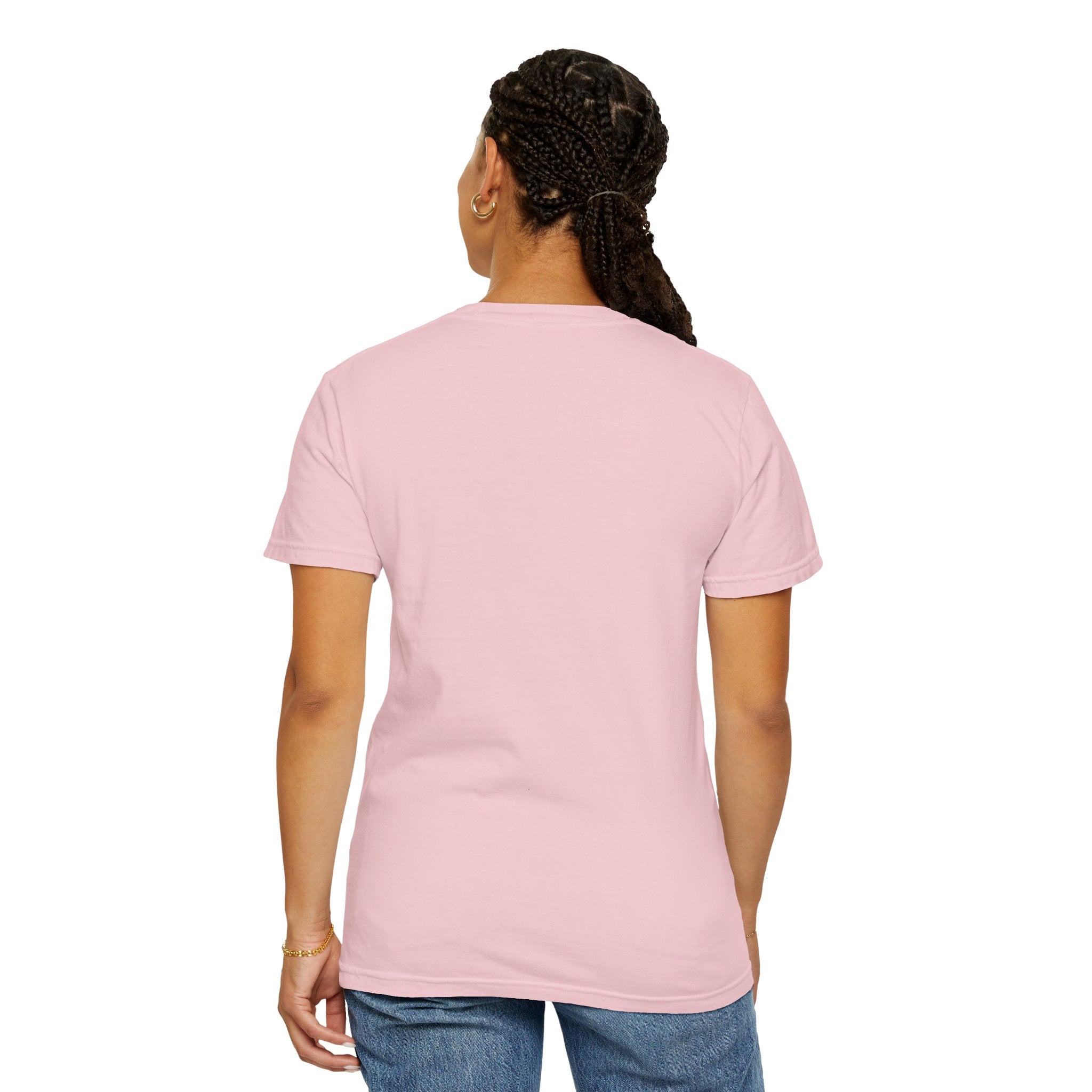 'Only Dead Fish Go With the Flow' Graphic T-Shirt