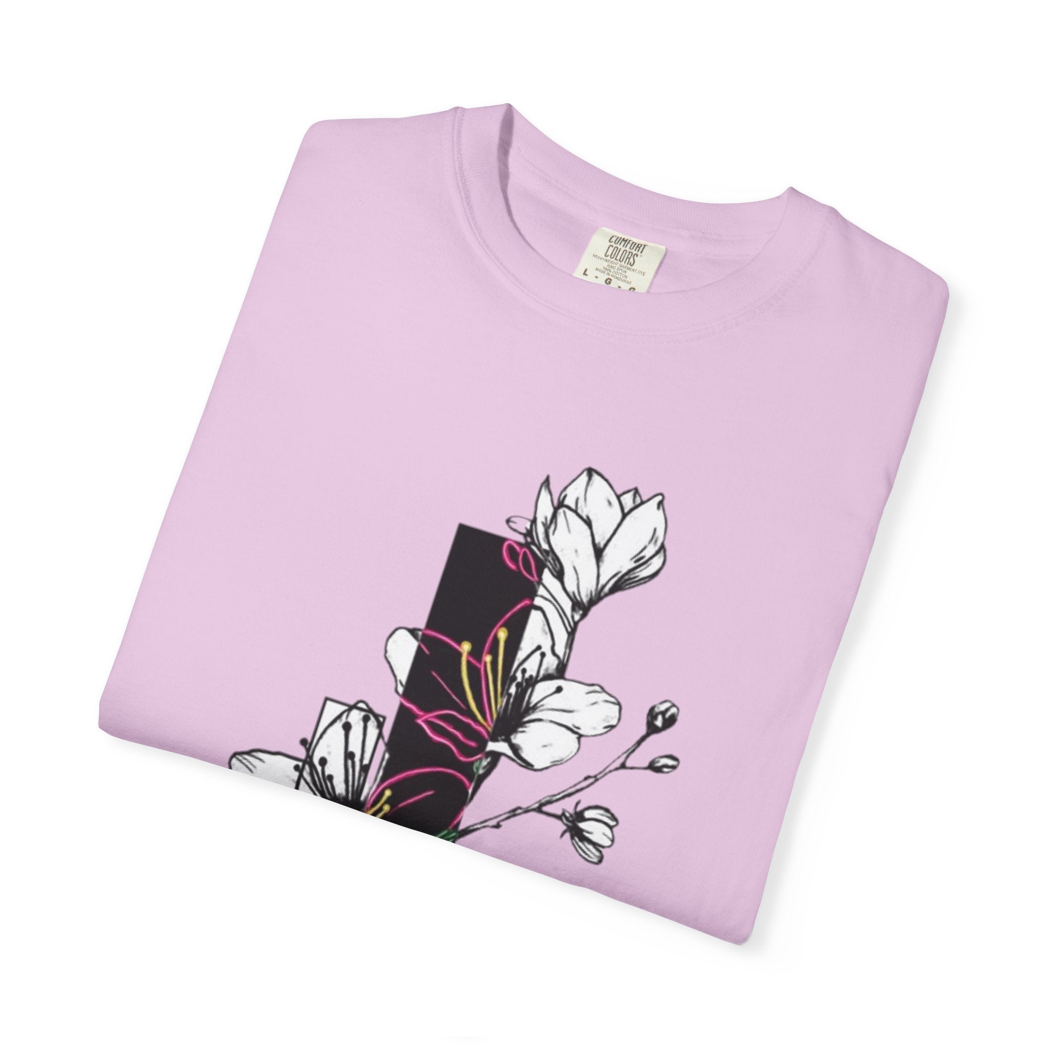 Floral Minimalist T-Shirt — Black Bar Magnolia Graphic