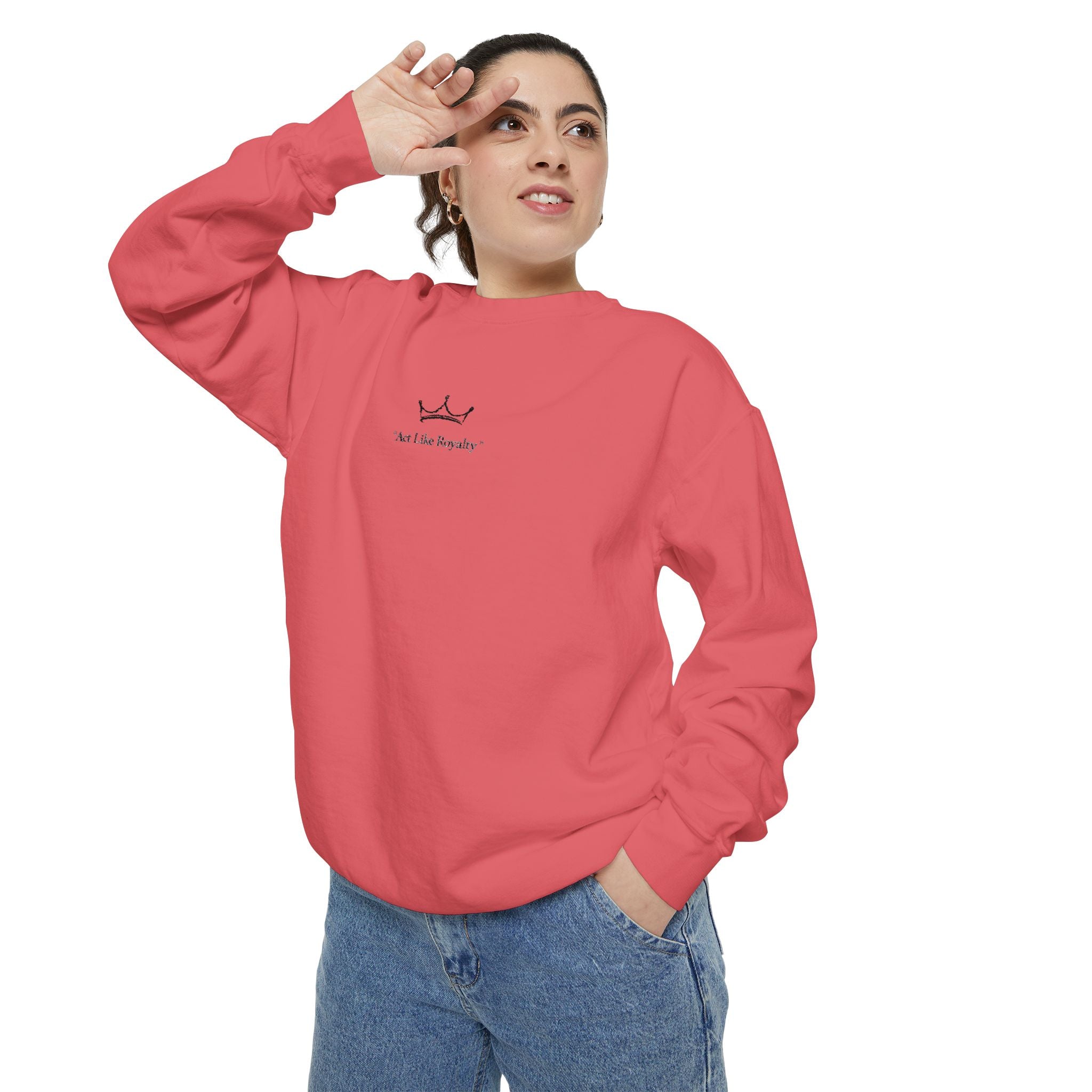 Minimal Sailboat Crewneck Sweatshirt — 'Sail the Sea' Graphic
