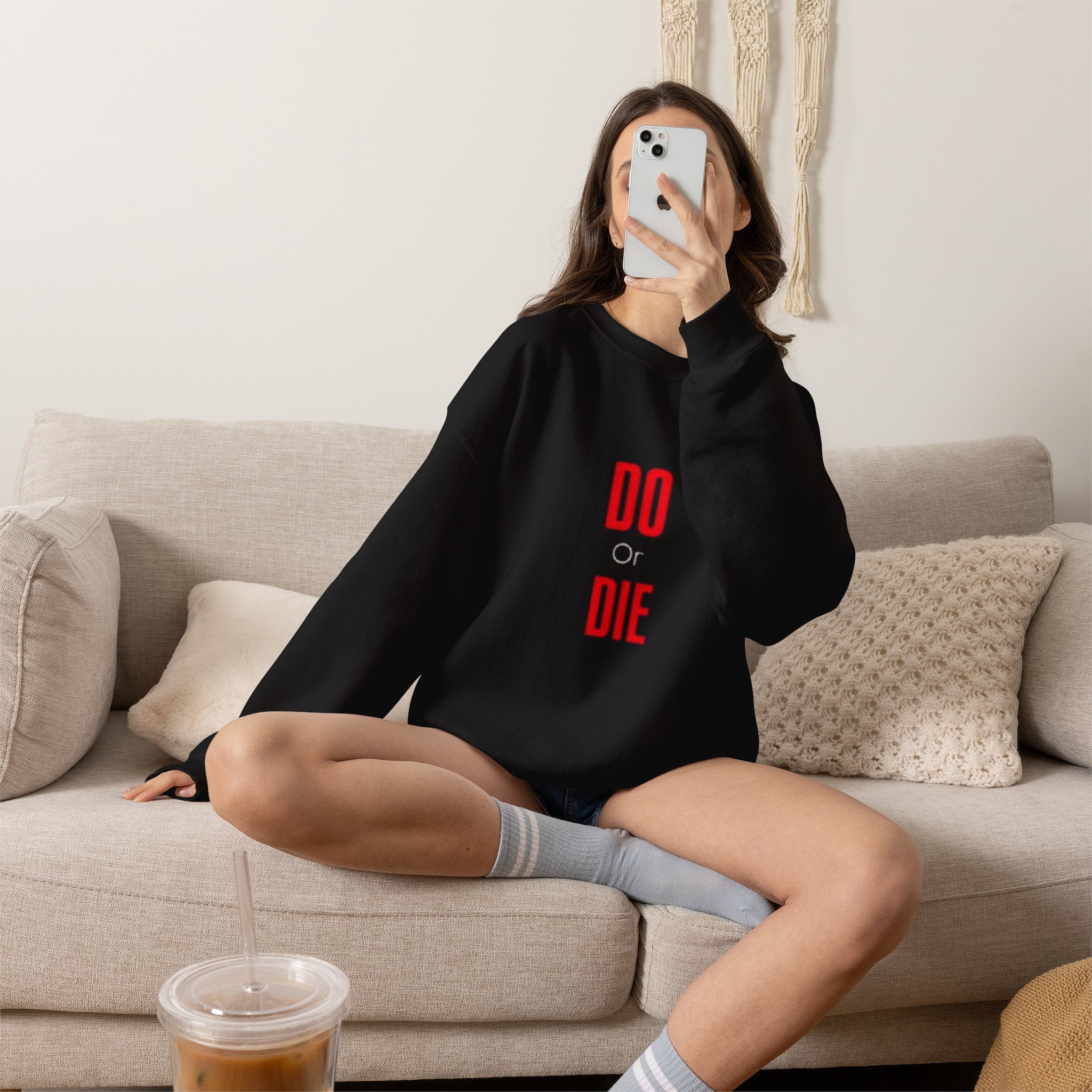 Crewneck Sweatshirt – Minimal 'DO / DIE' Red Vertical Typography