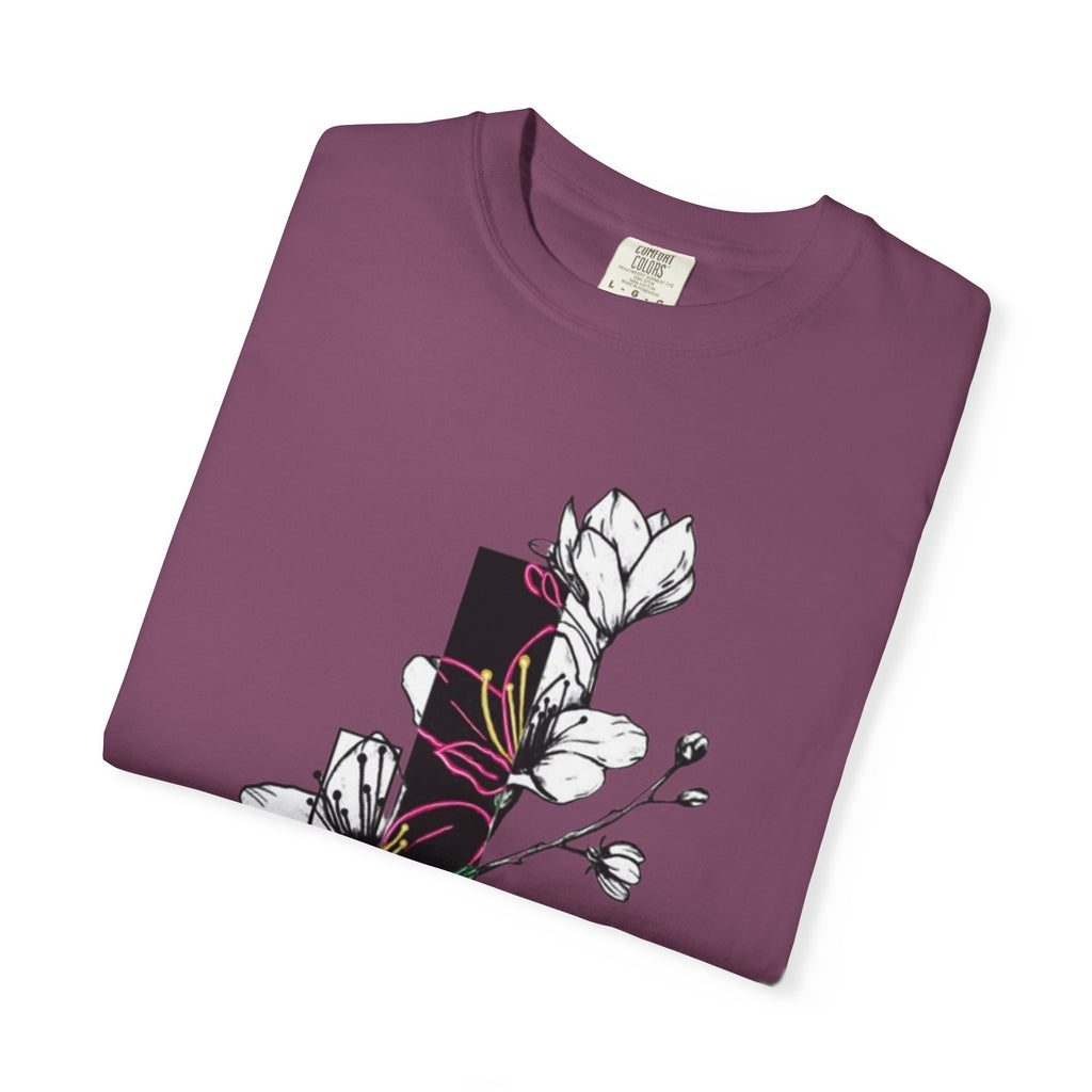Floral Minimalist T-Shirt — Black Bar Magnolia Graphic