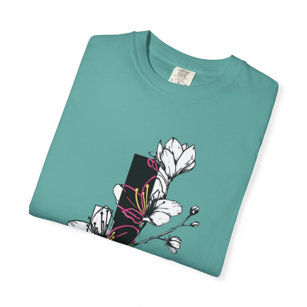 Floral Minimalist T-Shirt — Black Bar Magnolia Graphic