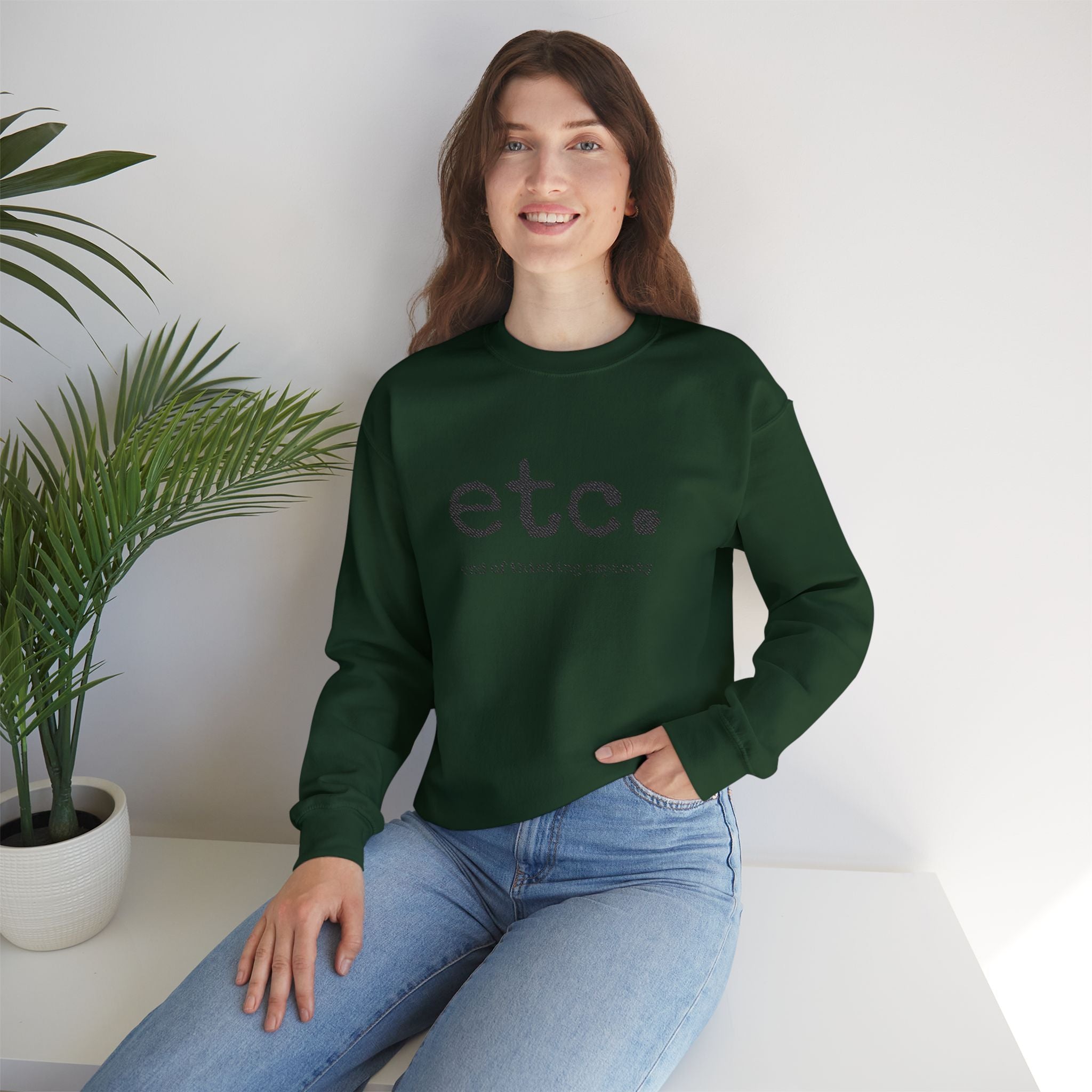 Crewneck Sweatshirt – Minimal 'etc.' Script Logo Casual Pullover