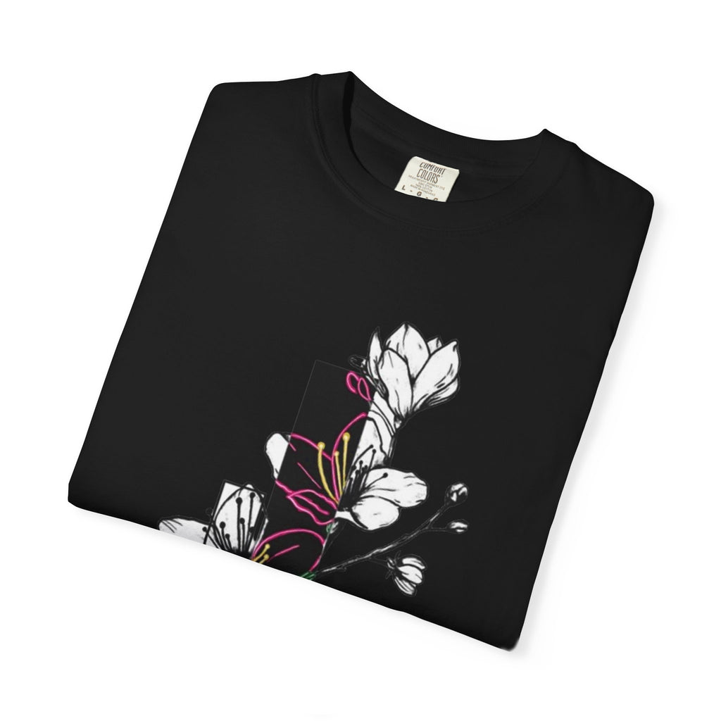 Floral Minimalist T-Shirt — Black Bar Magnolia Graphic