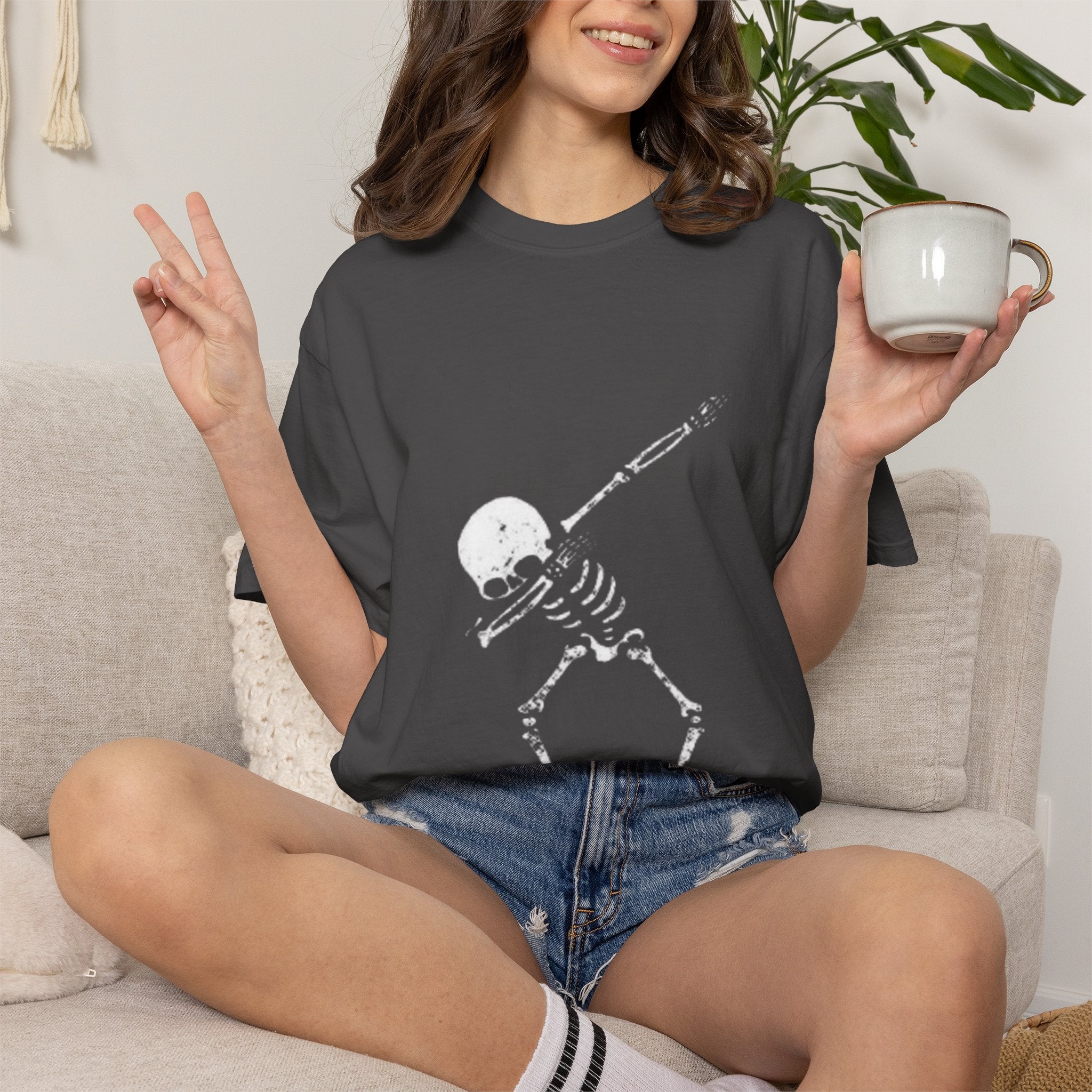 Dabbing Skeleton T‑Shirt — Funny Halloween Graphic Tee