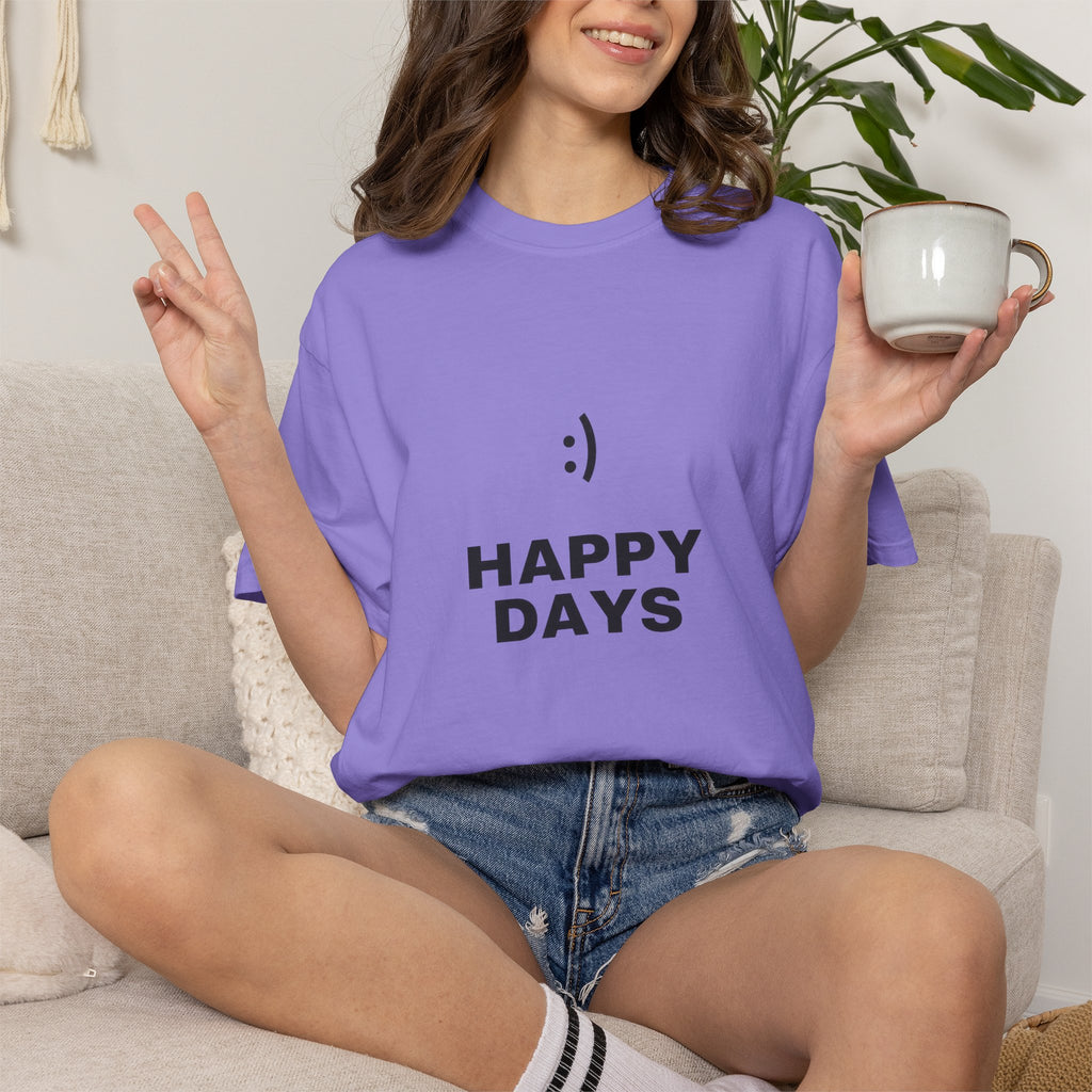 Happy Days T-Shirt — Minimal Smiley Graphic Tee